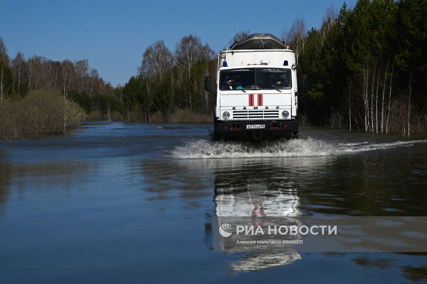 Паводок в деревне Ашеваны Омской области