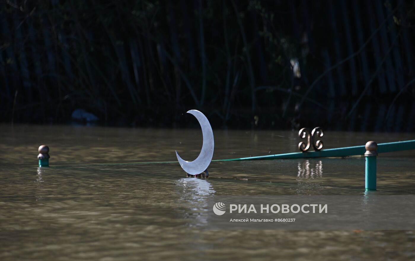 Паводок в деревне Ашеваны Омской области