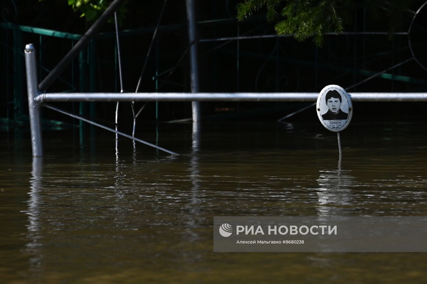 Паводок в деревне Ашеваны Омской области