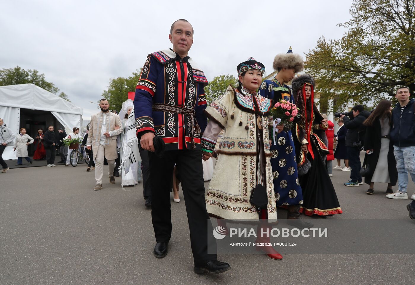 Выставка "Россия". Открытие первого Всероссийского свадебного фестиваля