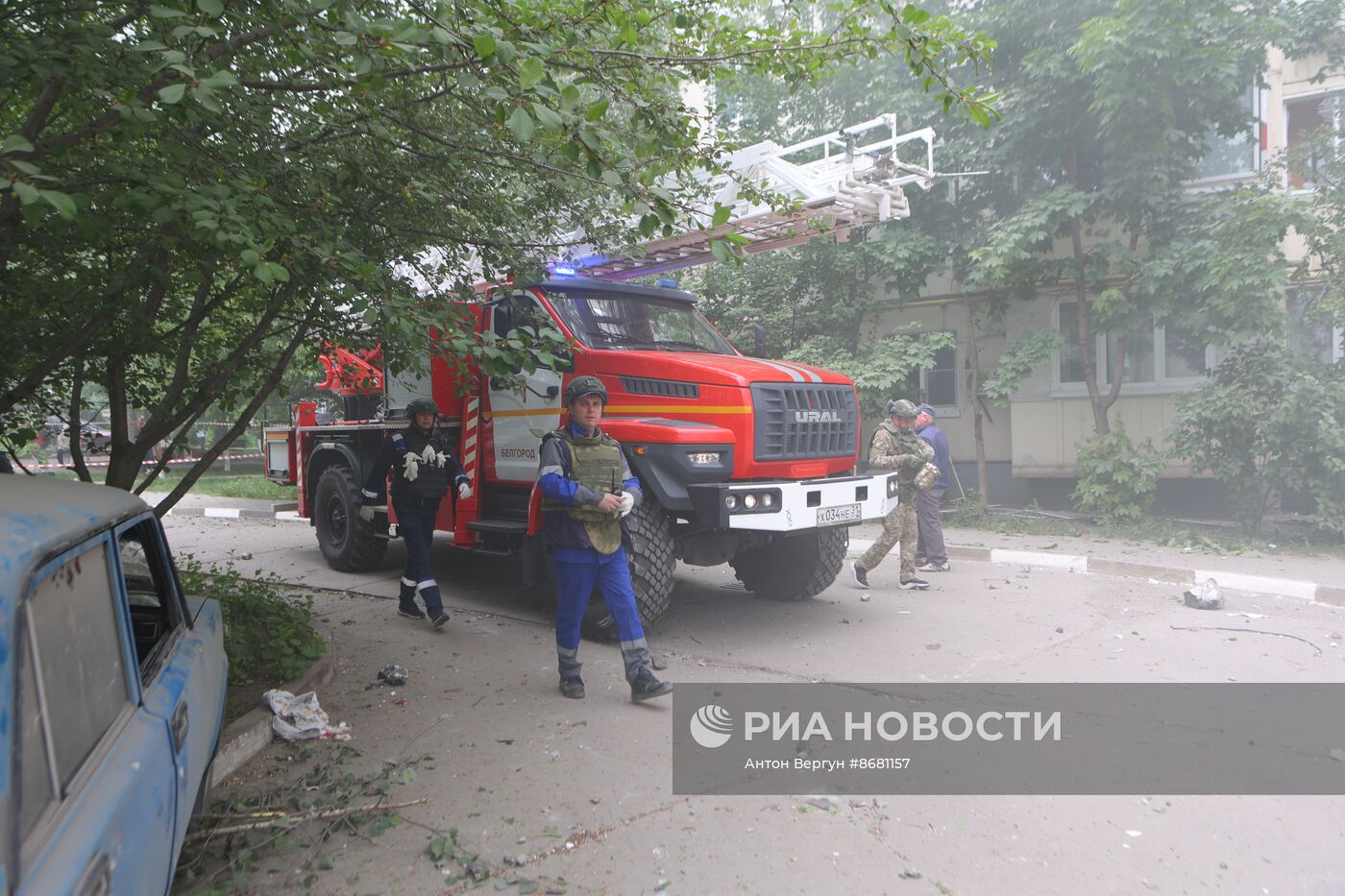 В Белгороде в результате обстрела ВСУ обрушился подъезд многоквартирного жилого дома