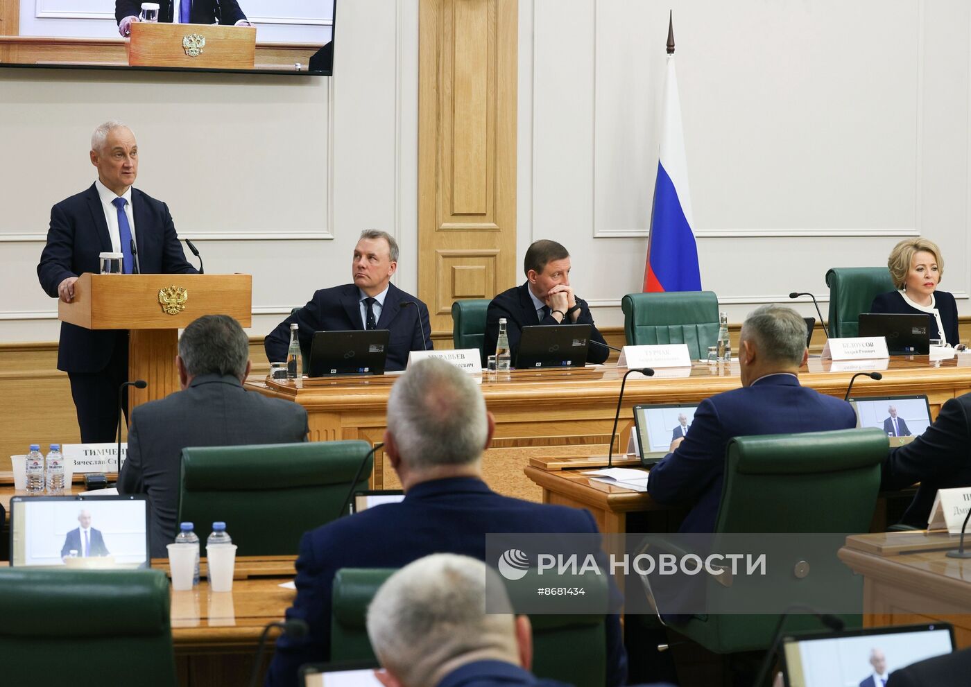 Рассмотрение кандидатур на пост глав силовых ведомств и МИД в Совете Федерации