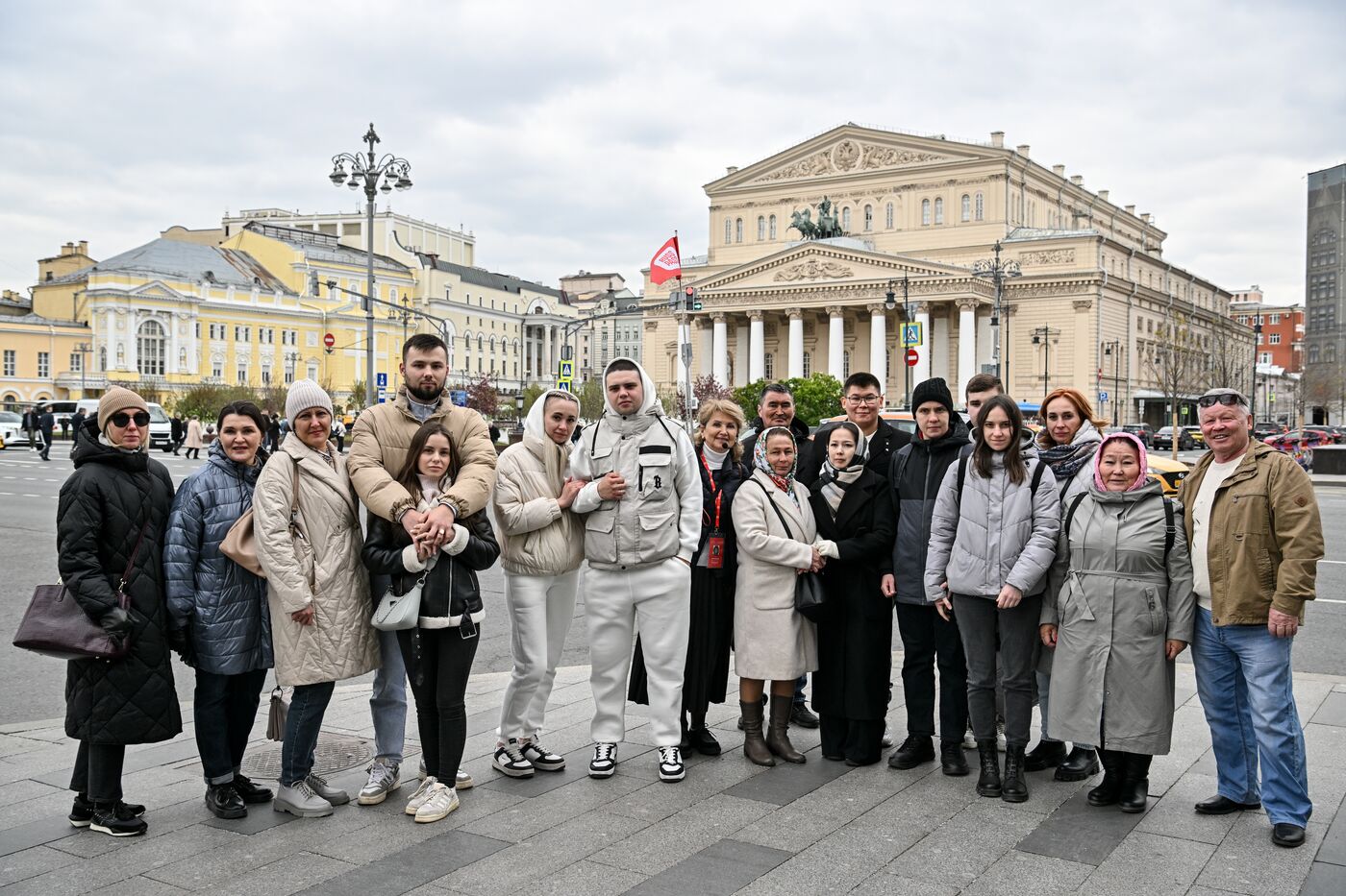 Выставка "Россия". Экскурсия для молодоженов, поженившихся на Выставке "Россия"