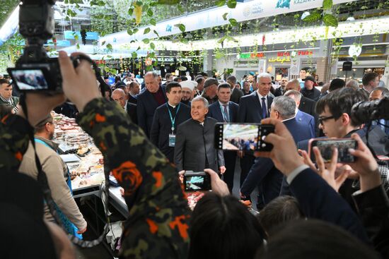 KAZANFORUM 2024. Открытие Торговой ярмарки Халяль