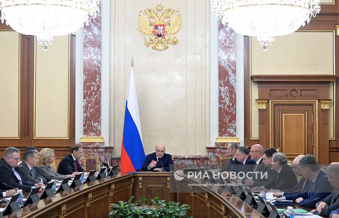 Первое заседание правительства РФ в новом составе