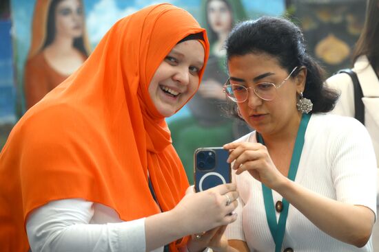 Работа форума "Россия - исламский мир: KAZANFORUM" 2024