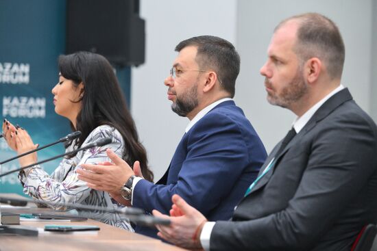 KAZANFORUM 2024. Россия-страны исламского мира: развития сотрудничества в области фармацевтики 