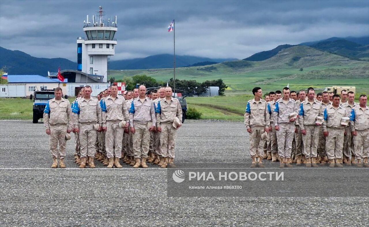 Церемония, посвященная выводу российских миротворцев из Карабаха