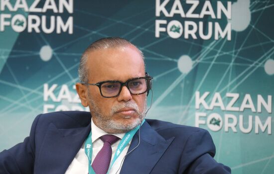 KAZANFORUM 2024. Прорывные российские технологии для зрелых нефтегазовых месторождений в разрезе новой парадигмы - экономическая эффективность, цифровая трансформация и декарбонизация 