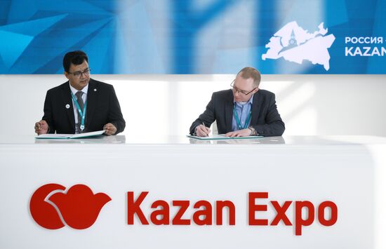 KAZANFORUM 2024. Подписания