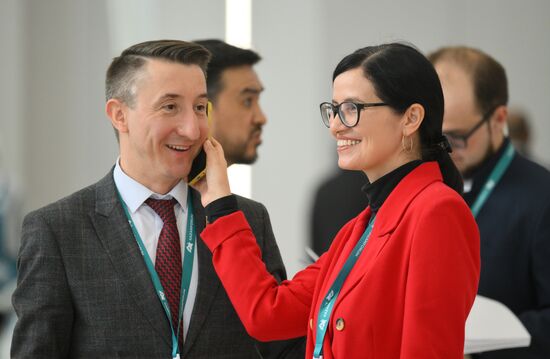 Работа форума "Россия - исламский мир: KAZANFORUM" 2024