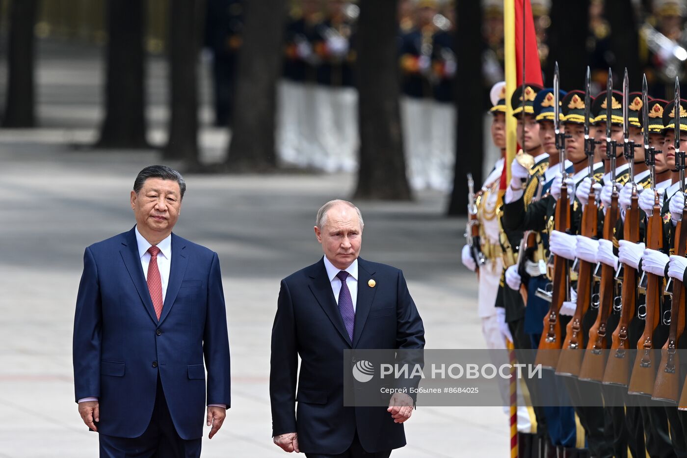 Президент РФ Владимир Путин прибыл в Китай с официальным визитом 