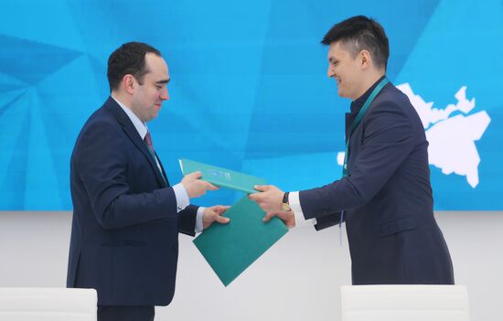 KAZANFORUM 2024. Подписания