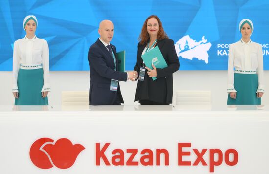 KAZANFORUM 2024. Подписания