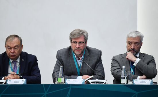 KAZANFORUM 2024. Заседание группы стратегического видения "Россия – Исламский мир"