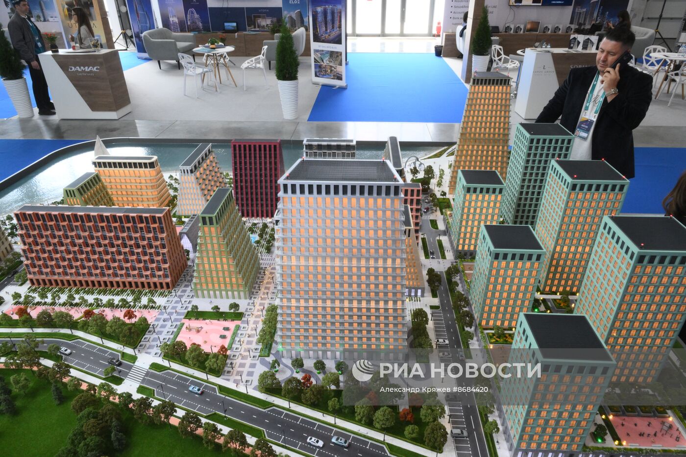 Работа форума "Россия - исламский мир: KAZANFORUM" 2024