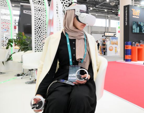 Работа форума "Россия - исламский мир: KAZANFORUM" 2024