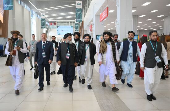 Работа форума "Россия - исламский мир: KAZANFORUM" 2024