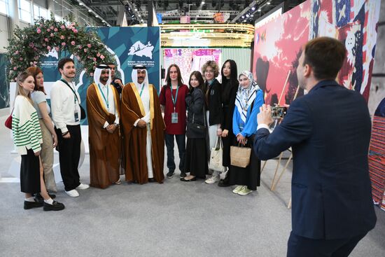 Работа форума "Россия - исламский мир: KAZANFORUM" 2024