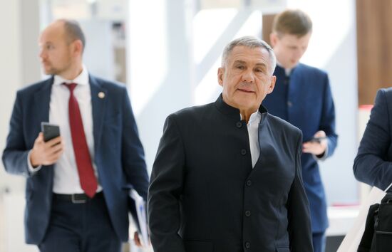 Работа форума "Россия - исламский мир: KAZANFORUM" 2024