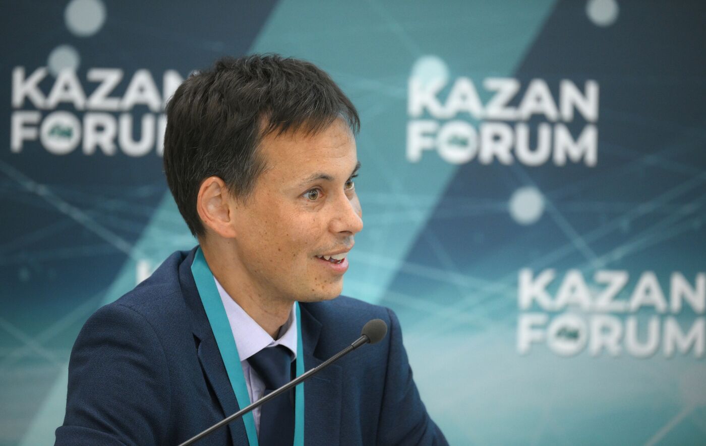 KAZANFORUM 2024. Влияние генеративного искусственного интеллекта на технологический прогресс и бизнес