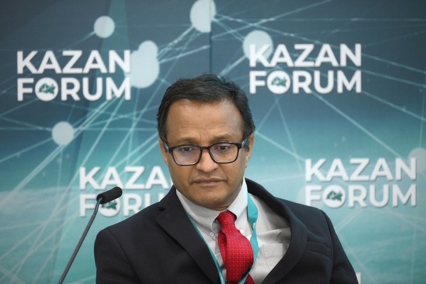 KAZANFORUM 2024. Влияние генеративного искусственного интеллекта на технологический прогресс и бизнес