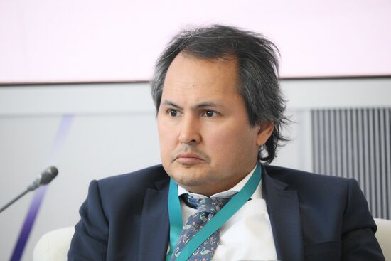 KAZANFORUM 2024. Стратегический диалог инфраструктурных промышленных площадок: перспективы развития промышленных кластеров России и стран ОИС