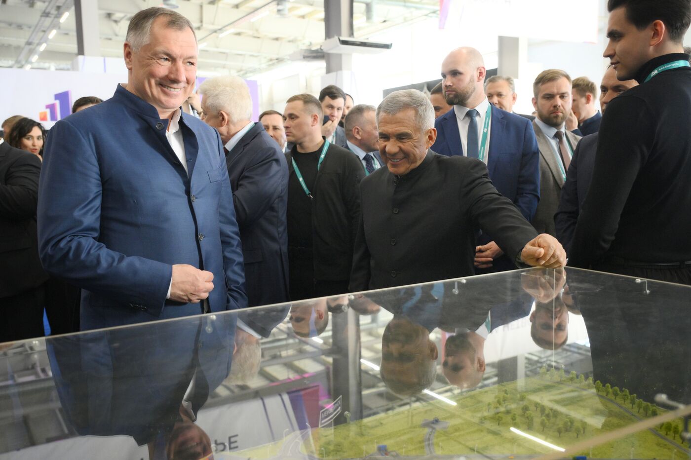 Работа форума "Россия - исламский мир: KAZANFORUM" 2024