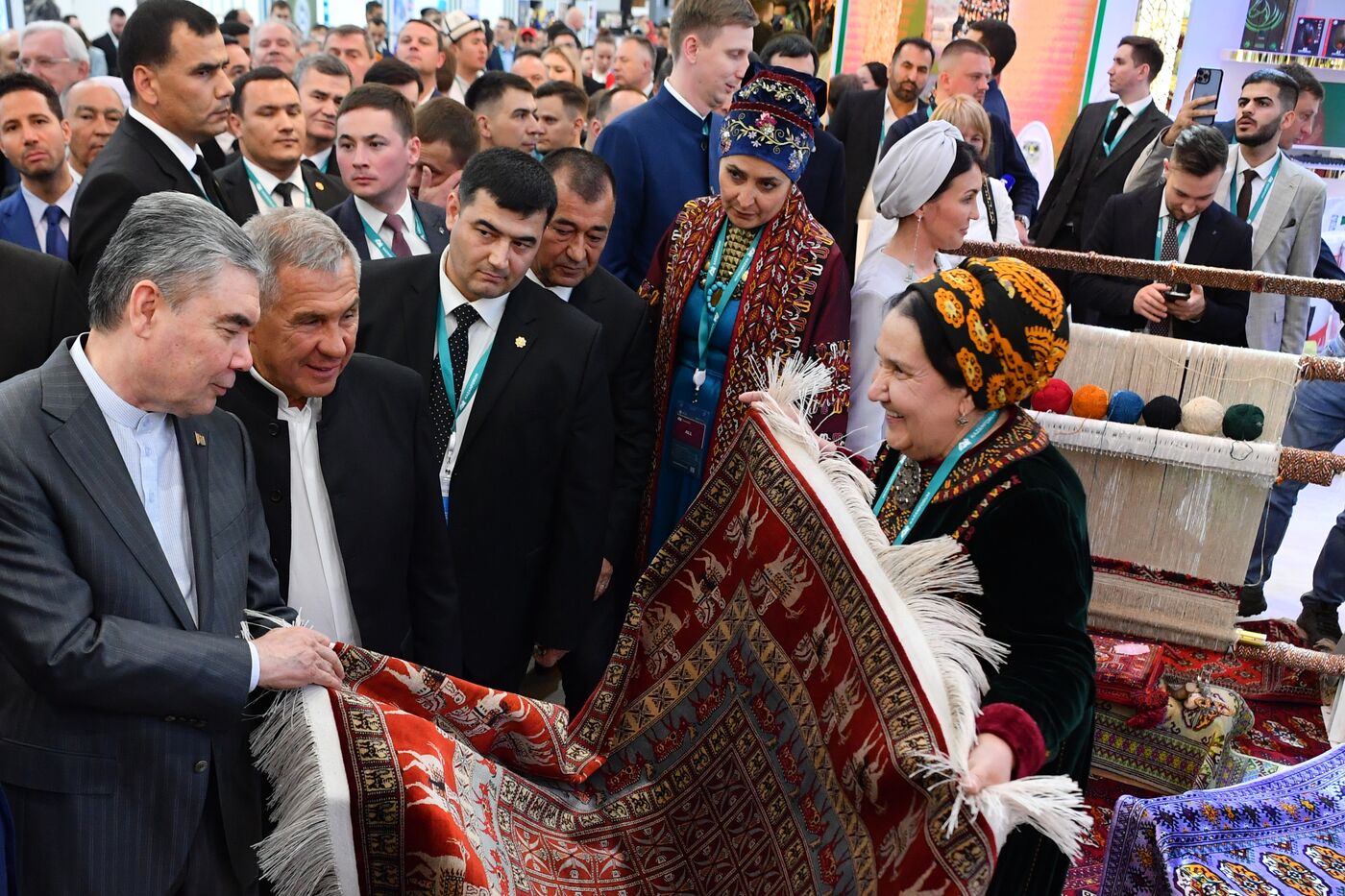 Работа форума "Россия - исламский мир: KAZANFORUM" 2024