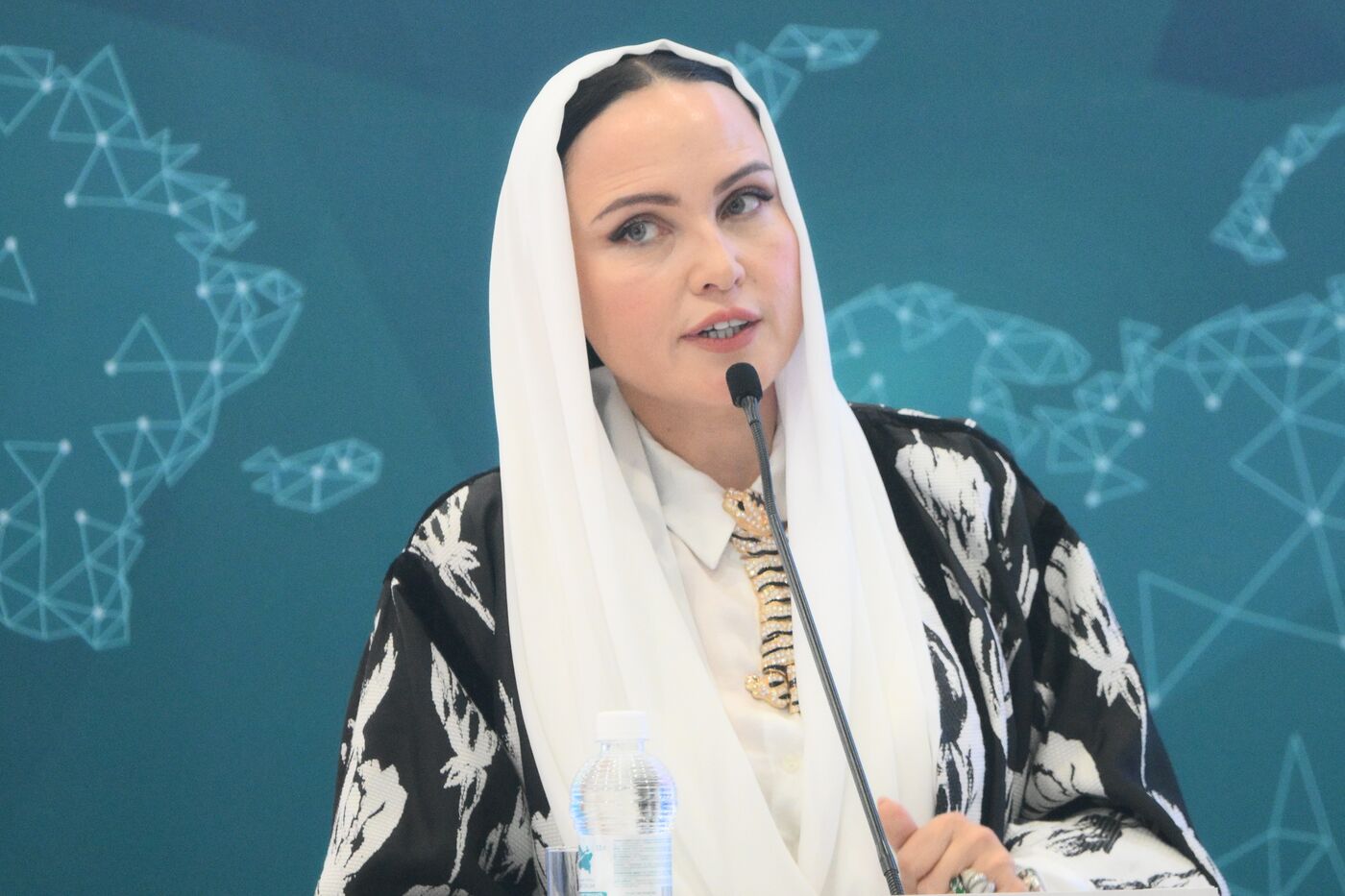 KAZANFORUM 2024. Исламская мода: национальные мотивы и аксессуары