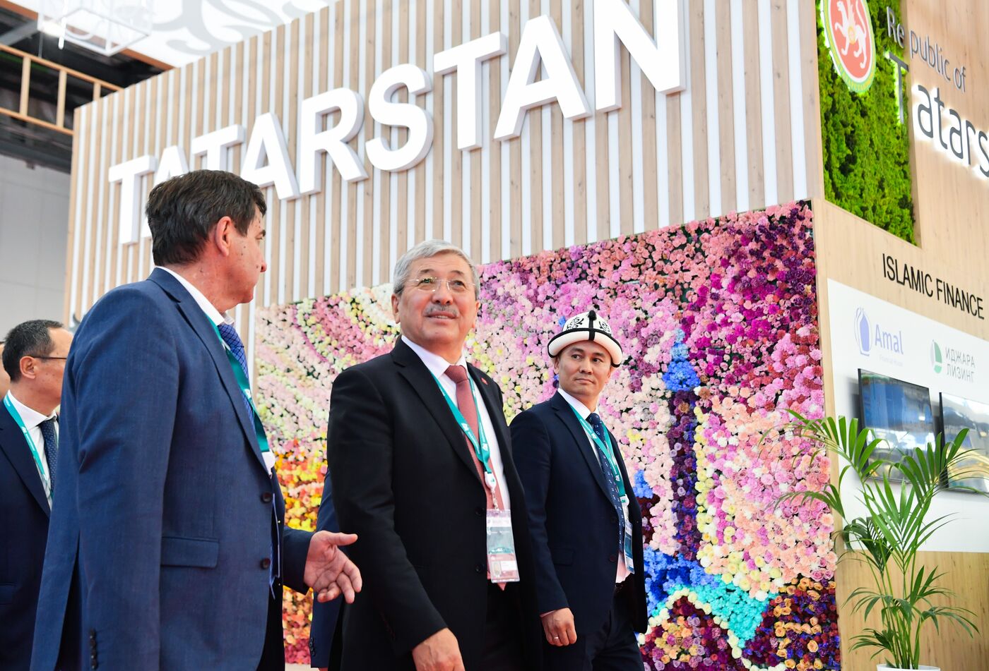 Работа форума "Россия - исламский мир: KAZANFORUM" 2024