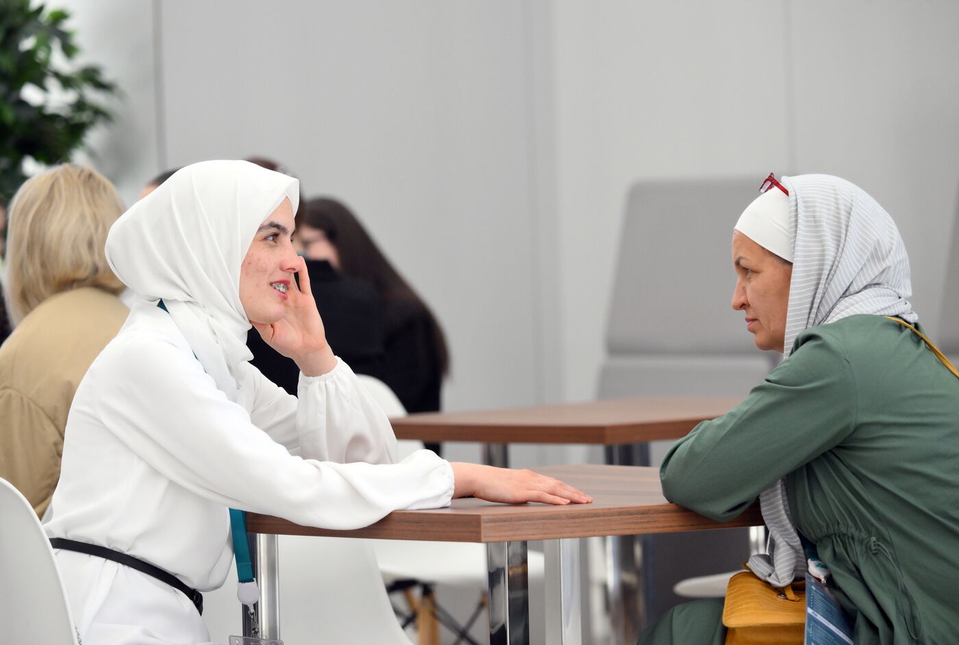 Работа форума "Россия - исламский мир: KAZANFORUM" 2024