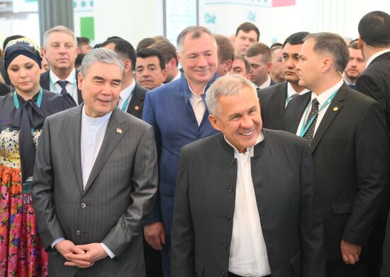 Работа форума "Россия - исламский мир: KAZANFORUM" 2024