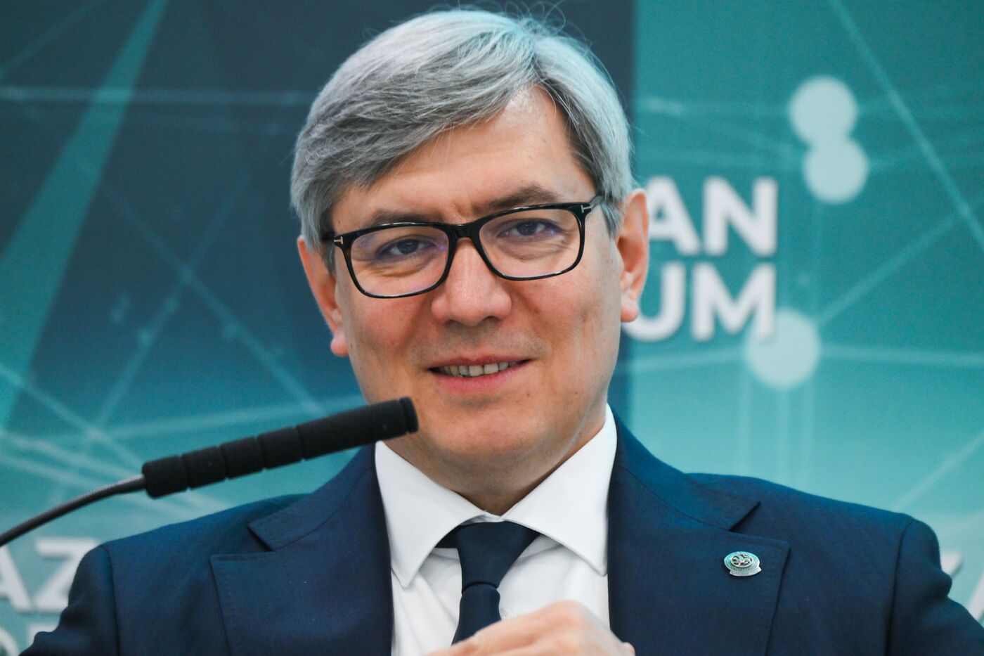 KAZANFORUM 2024. Международное сотрудничество в сфере электронной промышленности – основа национального технологического суверенитета: новые вызовы и уникальные возможности