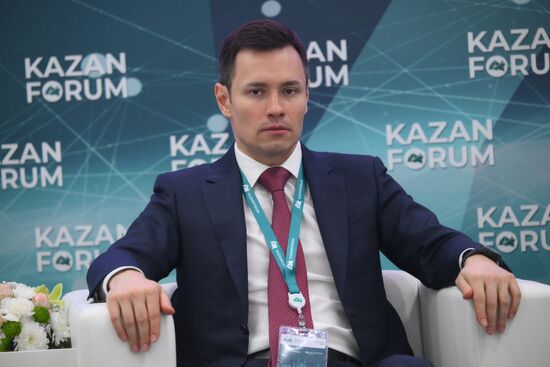 KAZANFORUM 2024. Особенности и алгоритмы выхода российского малого бизнеса на рынок стран Исламского мира