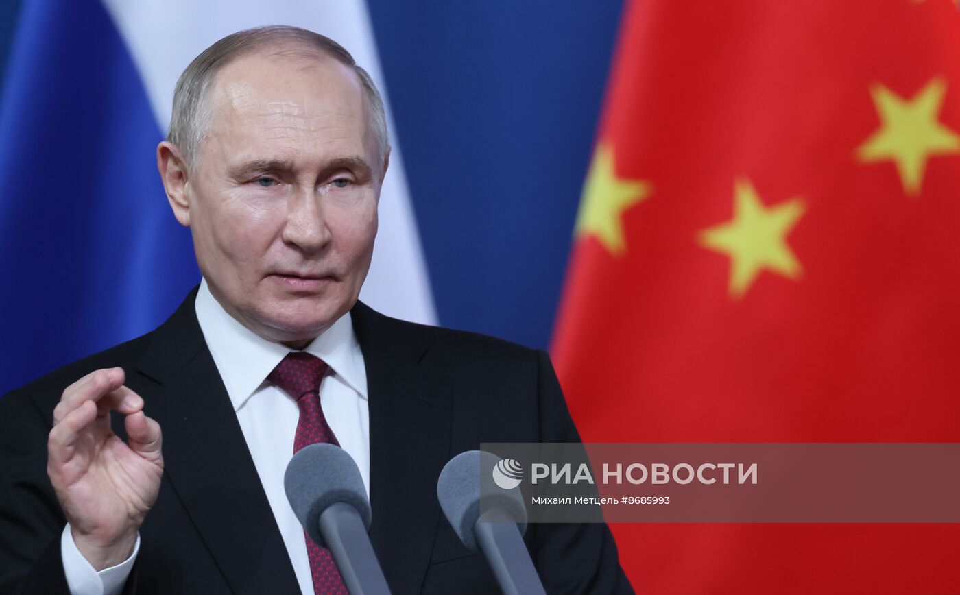 Государственный визит президента Владимира Путина в Китай. День второй