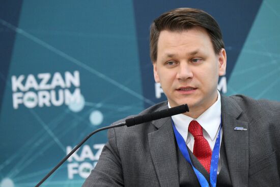 KAZANFORUM 2024. Международная кооперация - дискуссия технопарков и инновационных кластеров стран ОИС