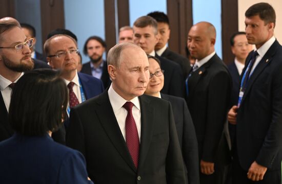 Государственный визит президента Владимира Путина в Китай. День второй