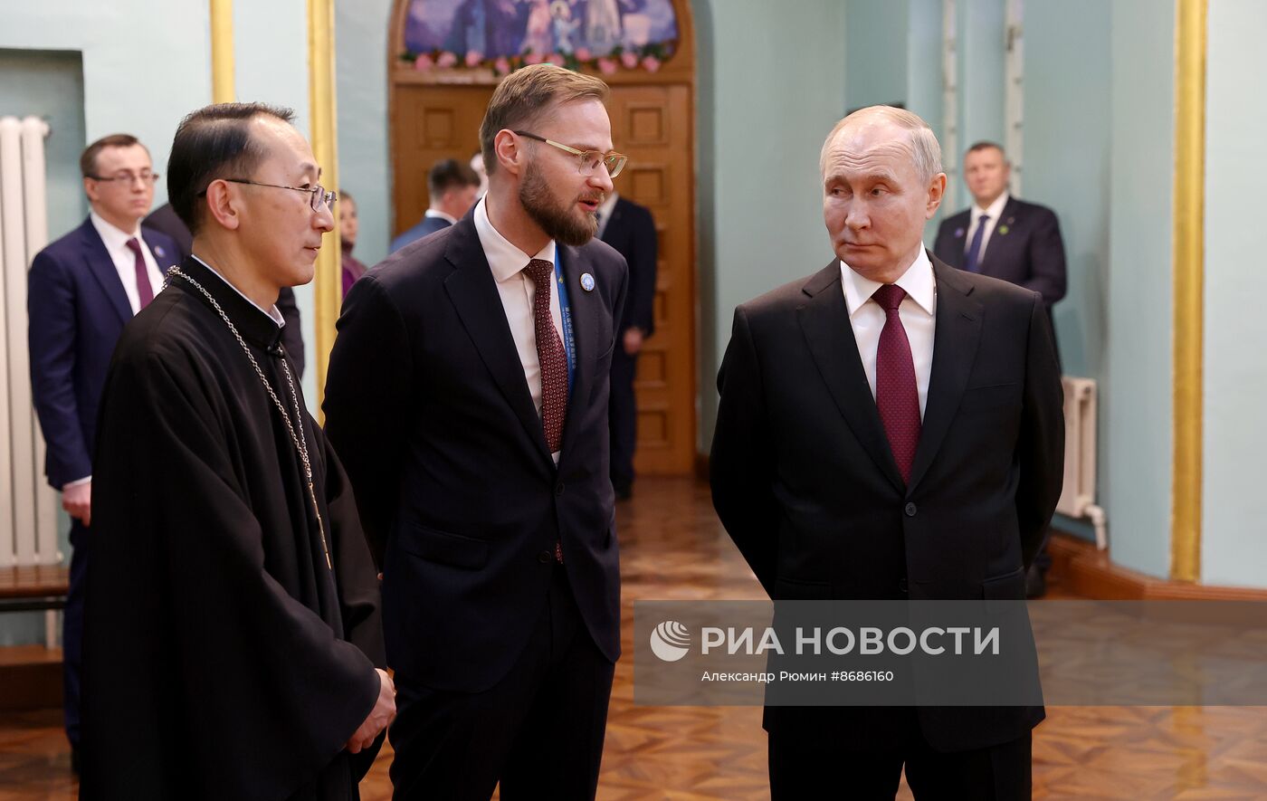 Государственный визит президента Владимира Путина в Китай. День второй