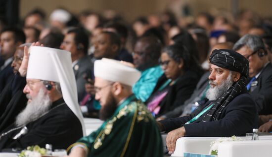 KAZANFORUM 2024. Пленарное заседание XV Международного экономического форума "Финансовая и логистическая инфраструктура России и стран ОИС"