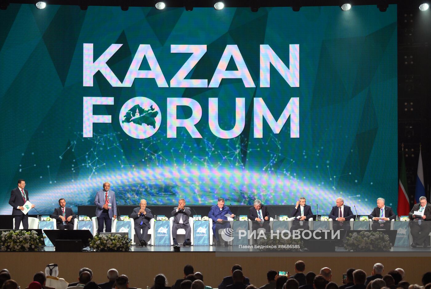 KAZANFORUM 2024. Пленарное заседание XV Международного экономического форума "Финансовая и логистическая инфраструктура России и стран ОИС"