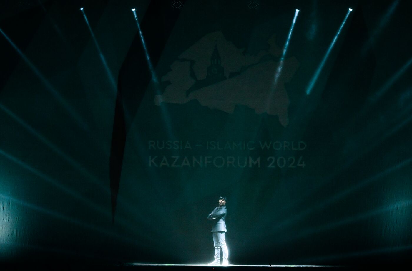 KAZANFORUM 2024. Пленарное заседание XV Международного экономического форума "Финансовая и логистическая инфраструктура России и стран ОИС"