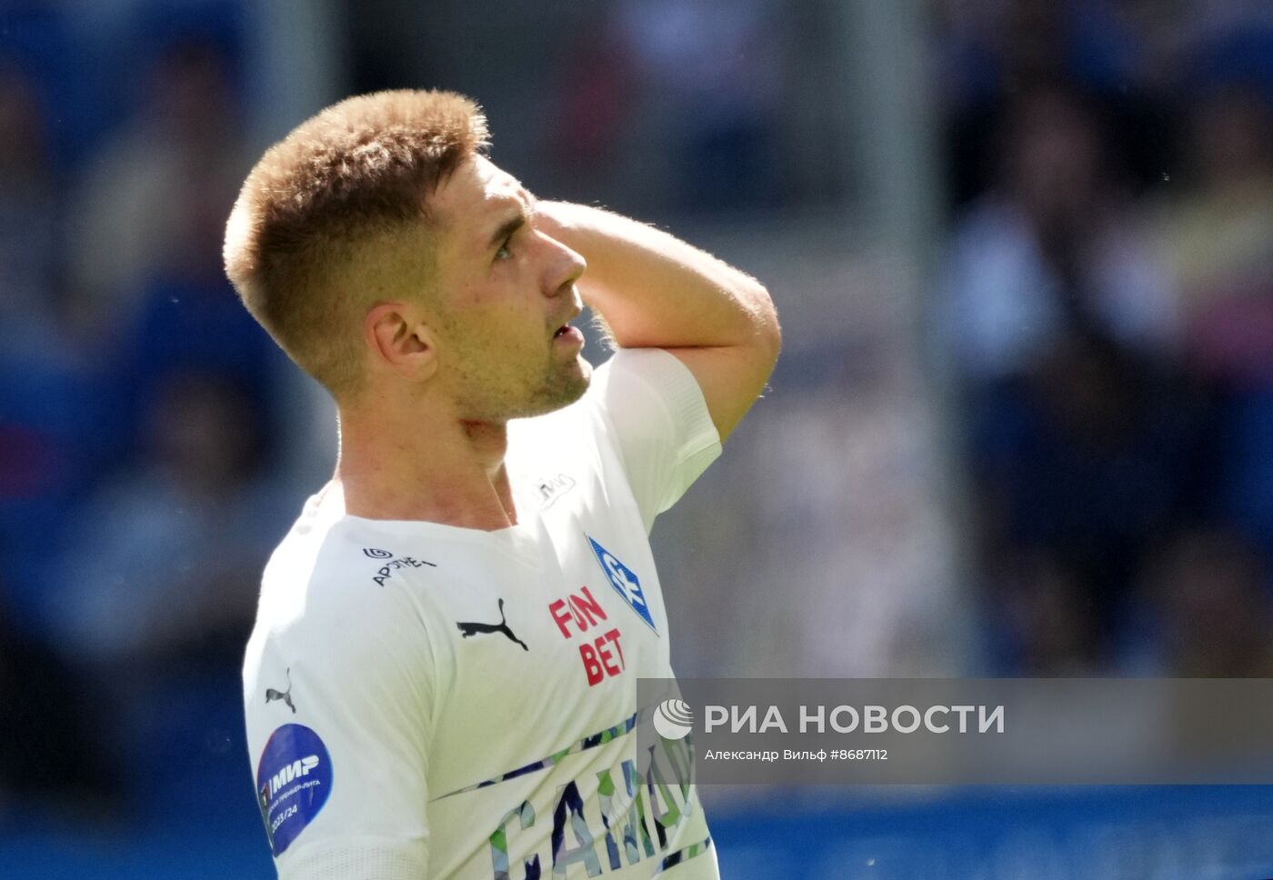 Футбол. РПЛ. Матч "Динамо" - "Крылья Советов"