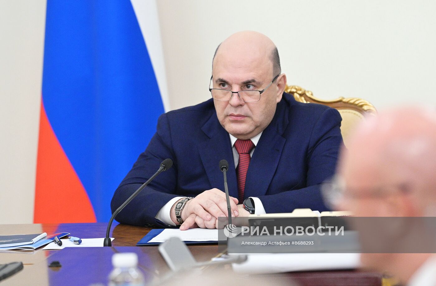 Премьер-министр Михаил Мишустин провел совещание с вице-премьерами РФ