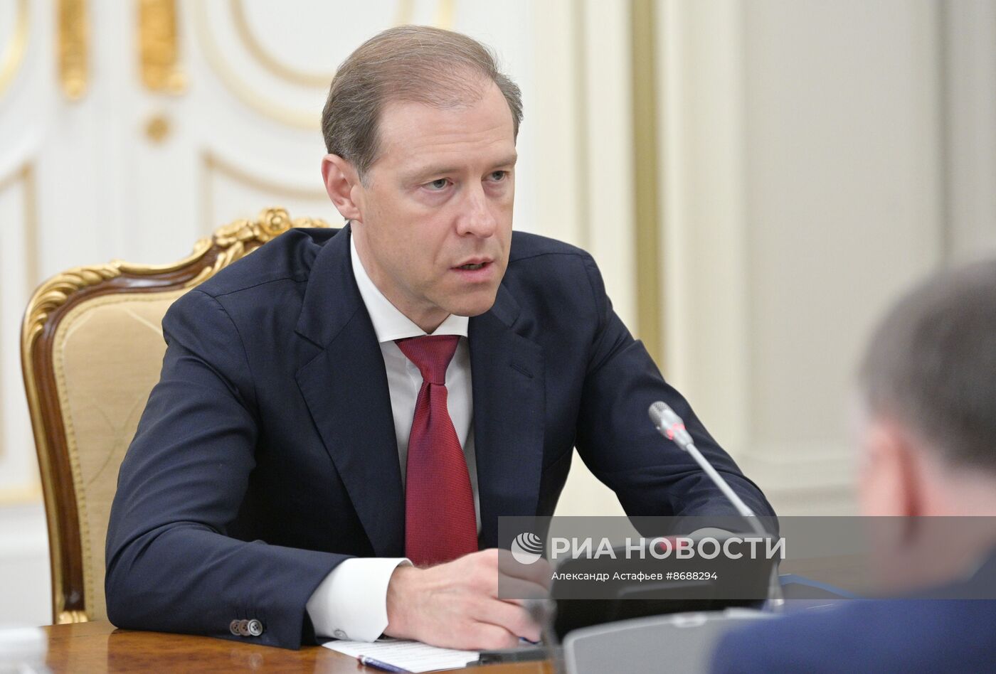 Премьер-министр Михаил Мишустин провел совещание с вице-премьерами РФ