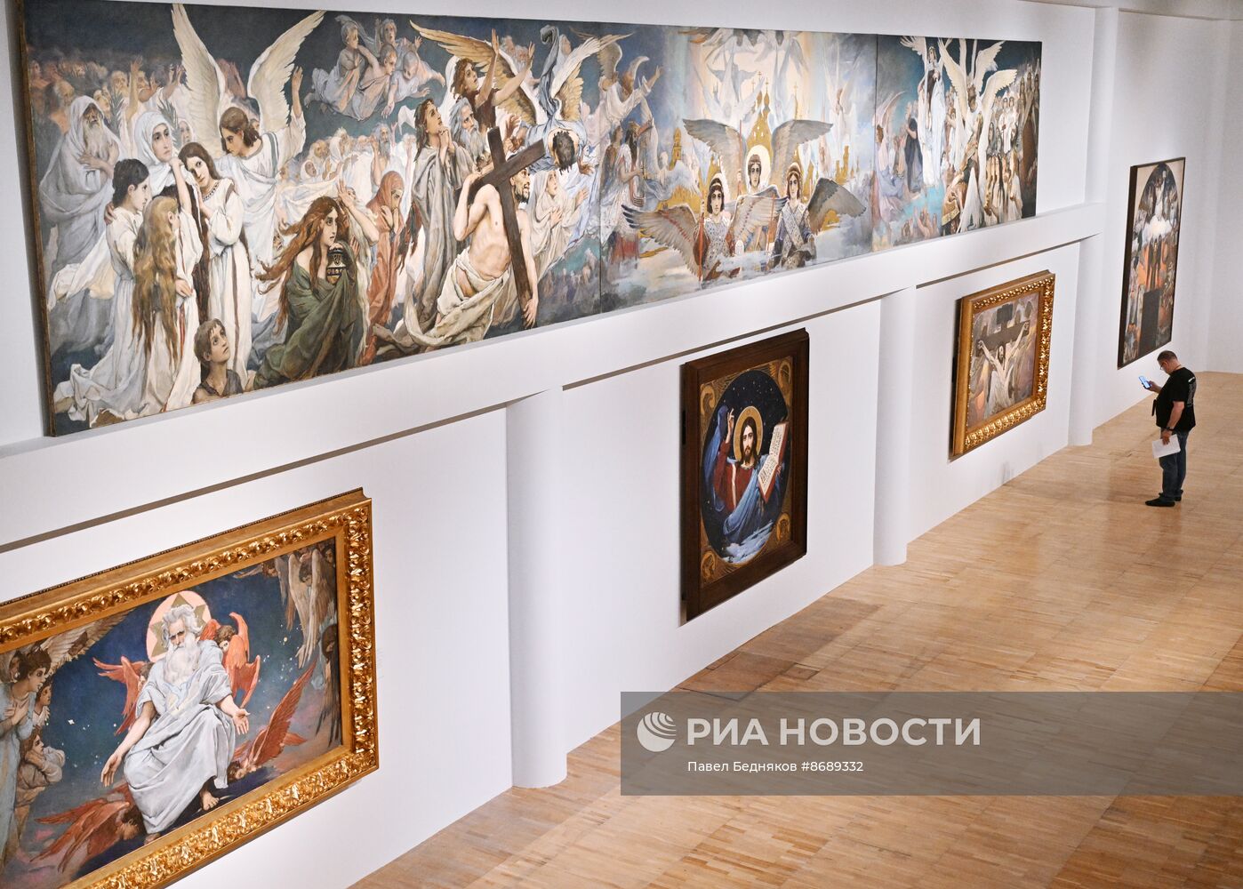 Выставка "Васнецовы. Связь поколений. Из XIX в XXI век"