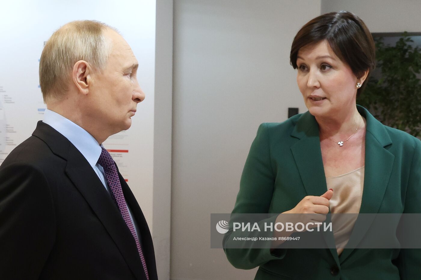 Президент Владимир Путин провел заседание наблюдательного совета АСИ