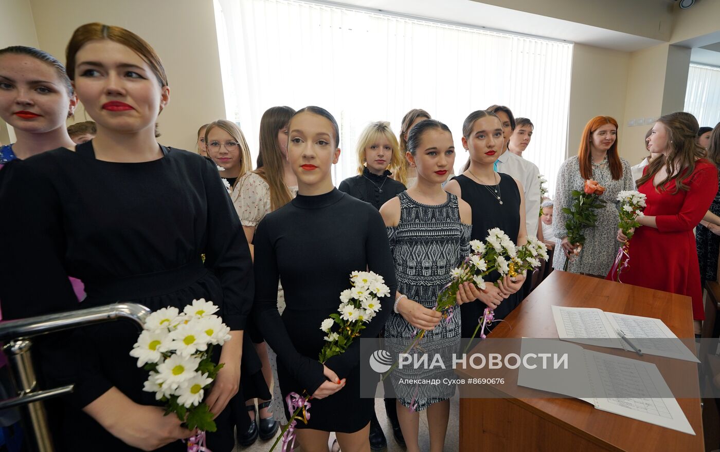 Выпускной в Мариупольской школе искусств