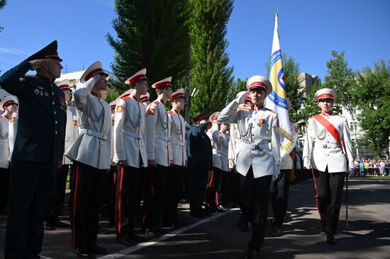 Последний звонок в городах России