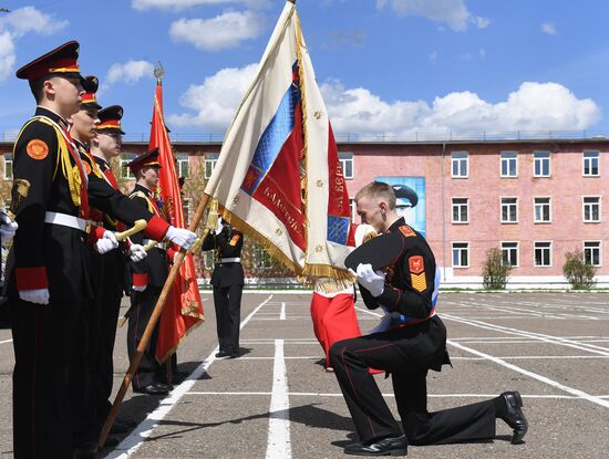 Последний звонок в городах России